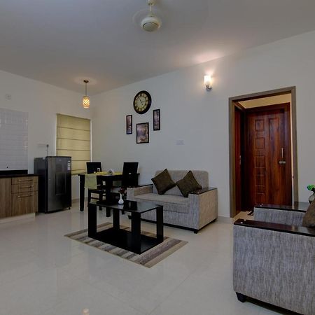 Sunshine Suites Grand Deluxe Bengaluru Zewnętrze zdjęcie
